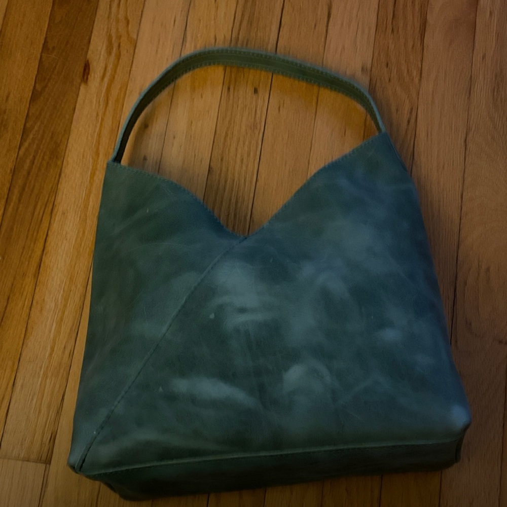 Green Leather Tote Bag - Picture 2 of 7